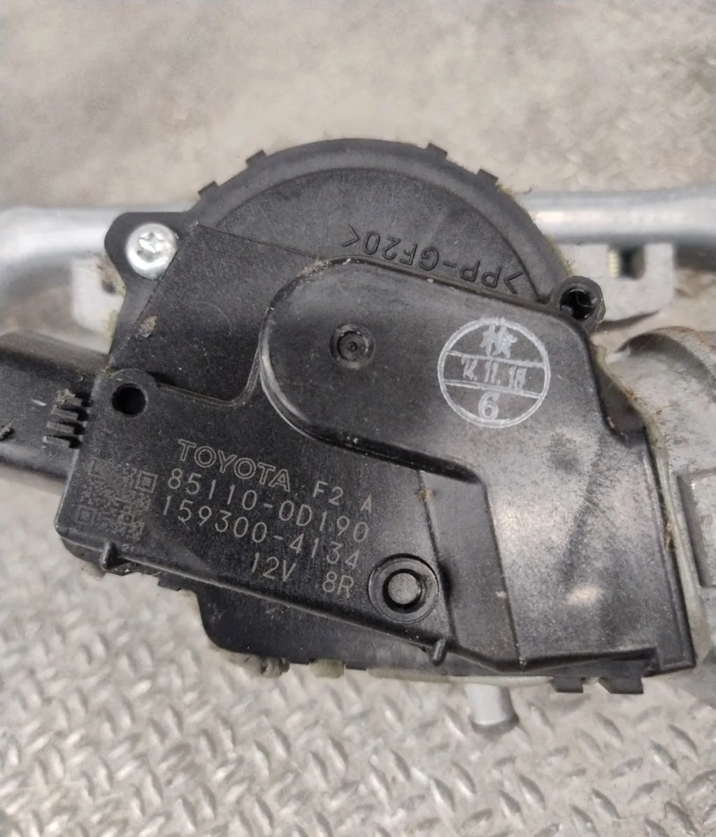 Moteur essuie-glace avant TOYOTA YARIS 3  YARIS 3 PHASE 2 occasion
