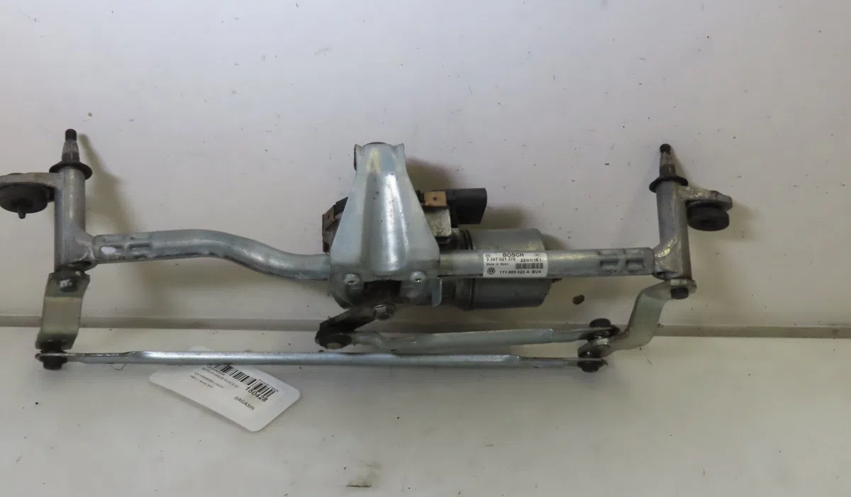 Moteur essuie-glace avant VOLKSWAGEN CADDY 2014 occasion
