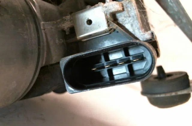 Moteur essuie-glace avant Volkswagen CADDY III Camionnette-Monospace (2KA, 2KH, 2CA, 2CH) 1.9 tdi (2004-2010) occasion