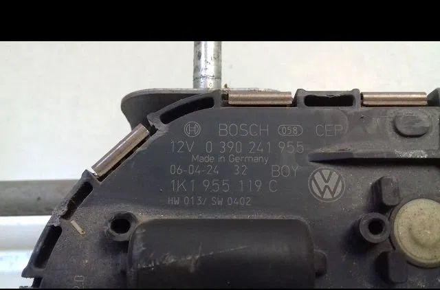 Moteur essuie-glace avant VOLKSWAGEN EOS 2006 occasion
