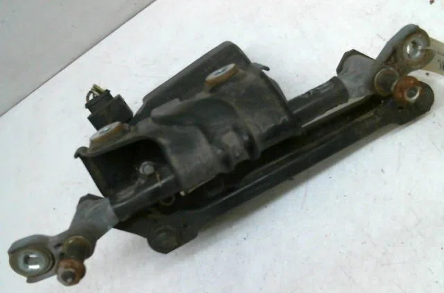 Moteur essuie-glace avant Volkswagen FOX 3-5 portes (5Z1, 5Z3, 5Z4) 1.2 (2005-2011) occasion