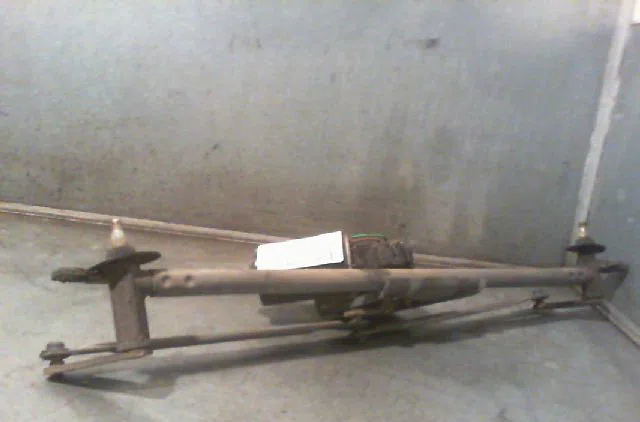 Moteur essuie-glace avant VOLKSWAGEN GOLF 1994 occasion