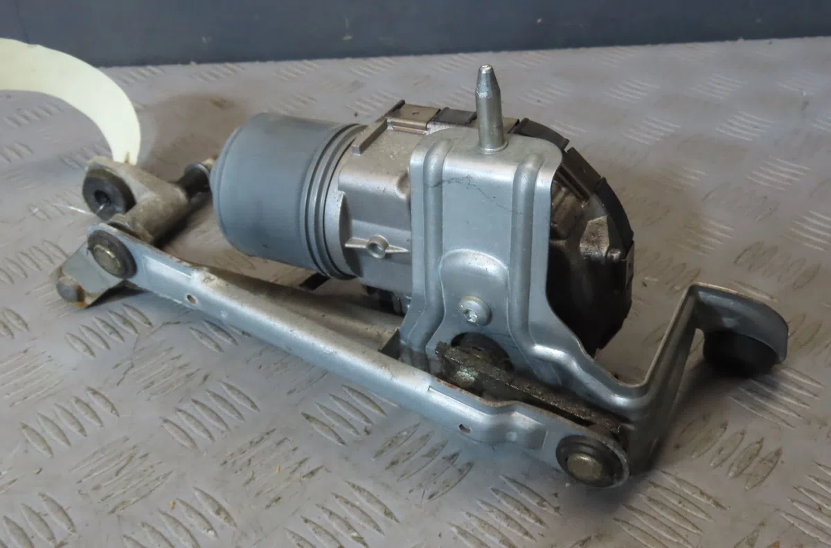 Moteur essuie-glace avant VOLKSWAGEN GOLF 2006 occasion