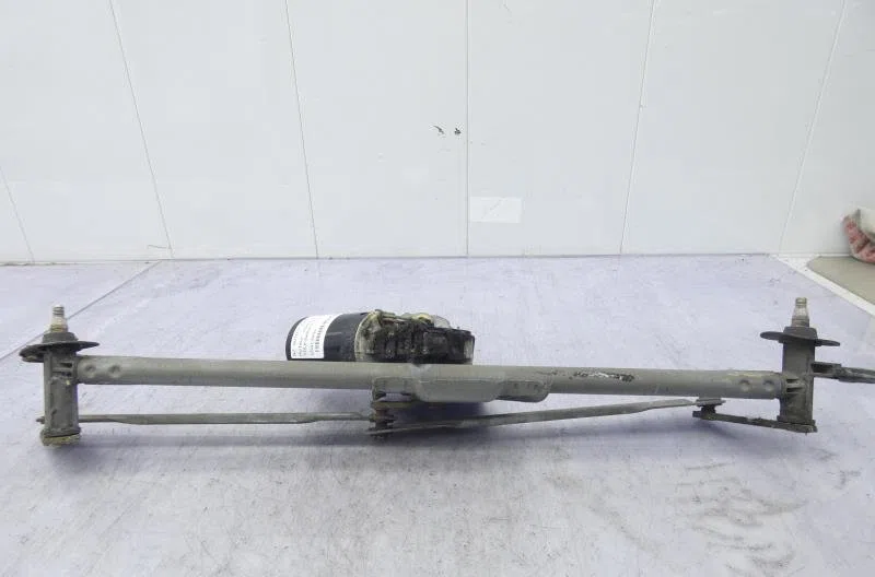 Moteur essuie-glace avant VOLKSWAGEN GOLF 3 occasion