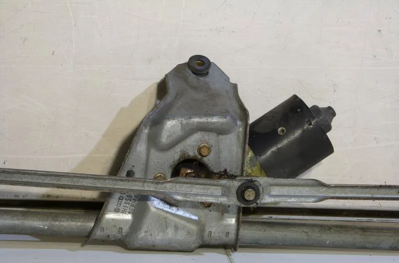 Moteur essuie-glace avant VOLKSWAGEN GOLF 3 occasion