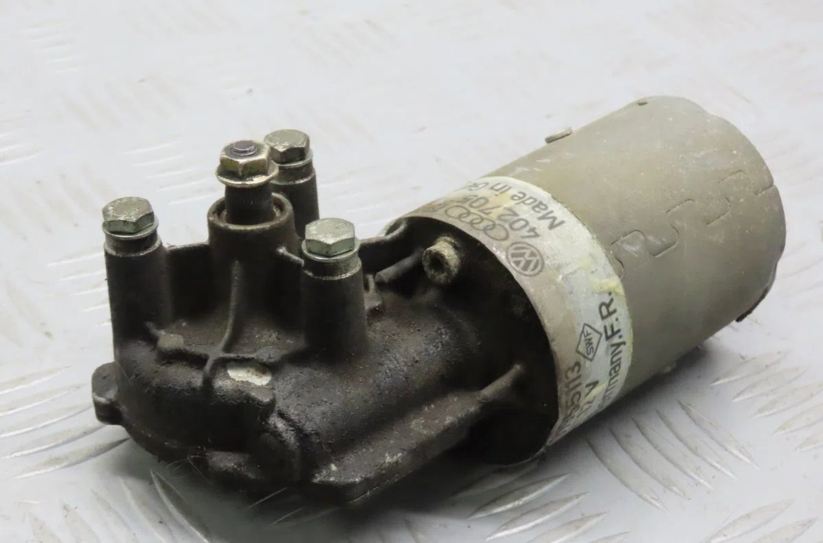 Moteur essuie-glace avant Volkswagen GOLF II (19E, 1G1) 1.8 (1986-1990) occasion