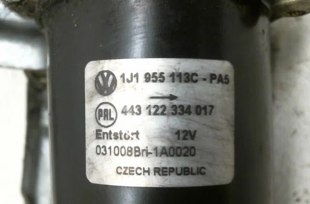Moteur essuie-glace avant Volkswagen GOLF IV (1J1) 1.6 16v (2000-2005) occasion
