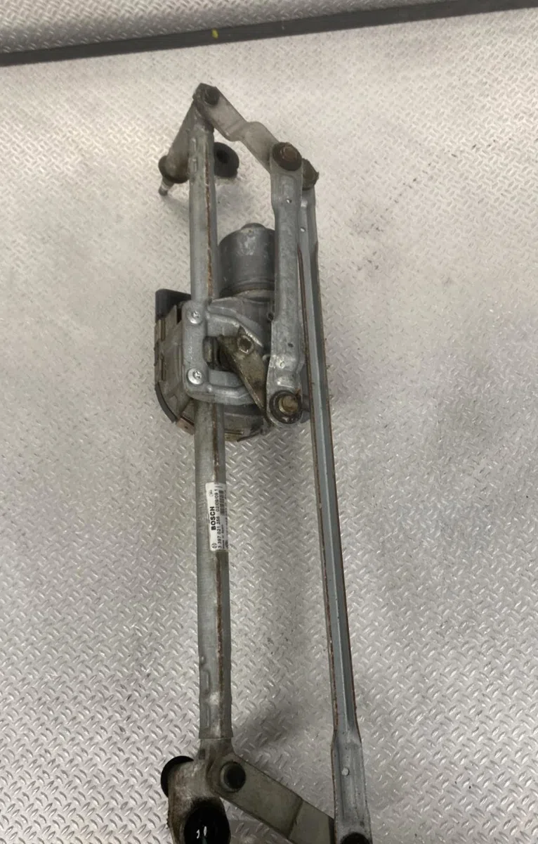 Moteur essuie-glace avant Volkswagen GOLF PLUS V (5M1, 521) 1.4 tsi (2006-2008) occasion