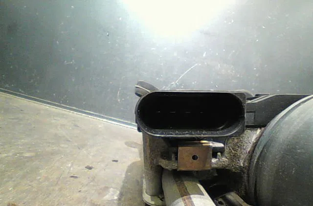 Moteur essuie-glace avant Volkswagen GOLF PLUS V (5M1, 521) 1.9 tdi (2005-2009) 5 portes occasion