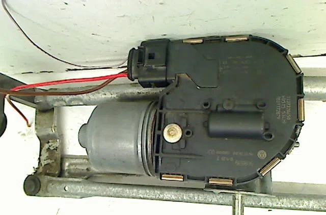 Moteur essuie-glace avant Volkswagen GOLF VI (5K1) 2.0 tdi (2008-2013) occasion