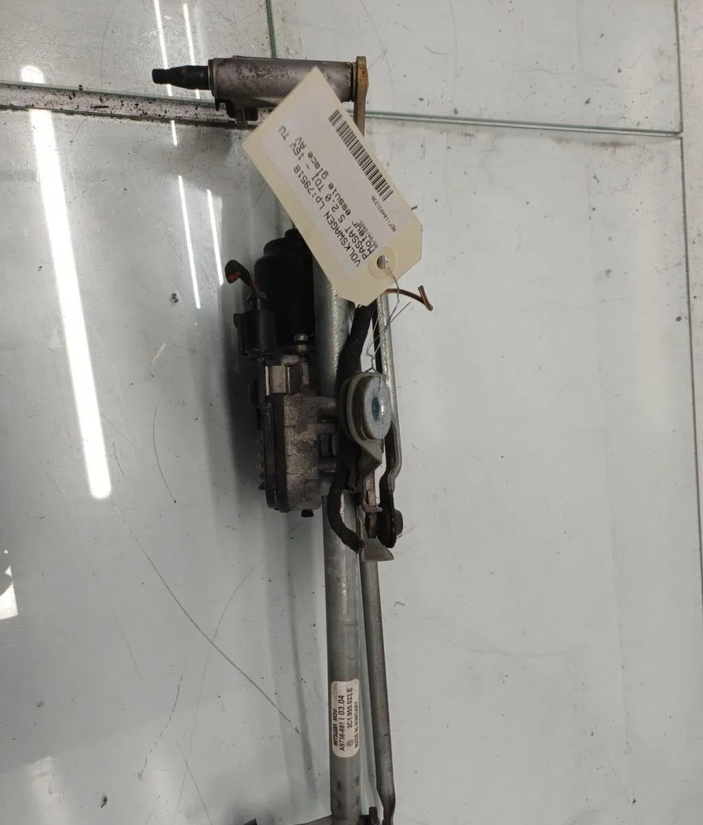 Moteur essuie-glace avant VOLKSWAGEN PASSAT 5 occasion