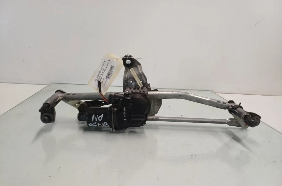 Moteur essuie-glace avant VOLKSWAGEN PASSAT 6 occasion