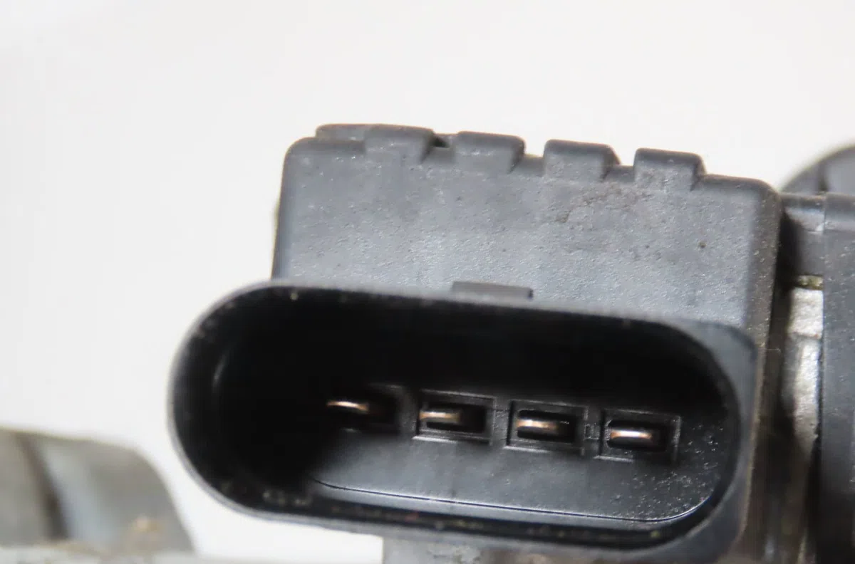 Moteur essuie-glace avant Volkswagen PASSAT B5.5 (3B3) 1.9 tdi (2000-2005) occasion