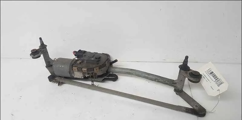 Moteur essuie-glace avant VOLKSWAGEN PASSAT V occasion