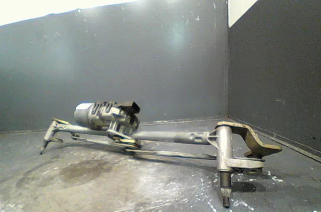 Moteur essuie-glace avant VOLKSWAGEN POLO 2004 occasion
