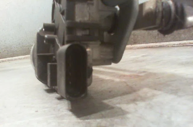 Moteur essuie-glace avant VOLKSWAGEN POLO 2008 occasion