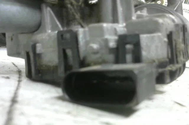 Moteur essuie-glace avant VOLKSWAGEN POLO occasion