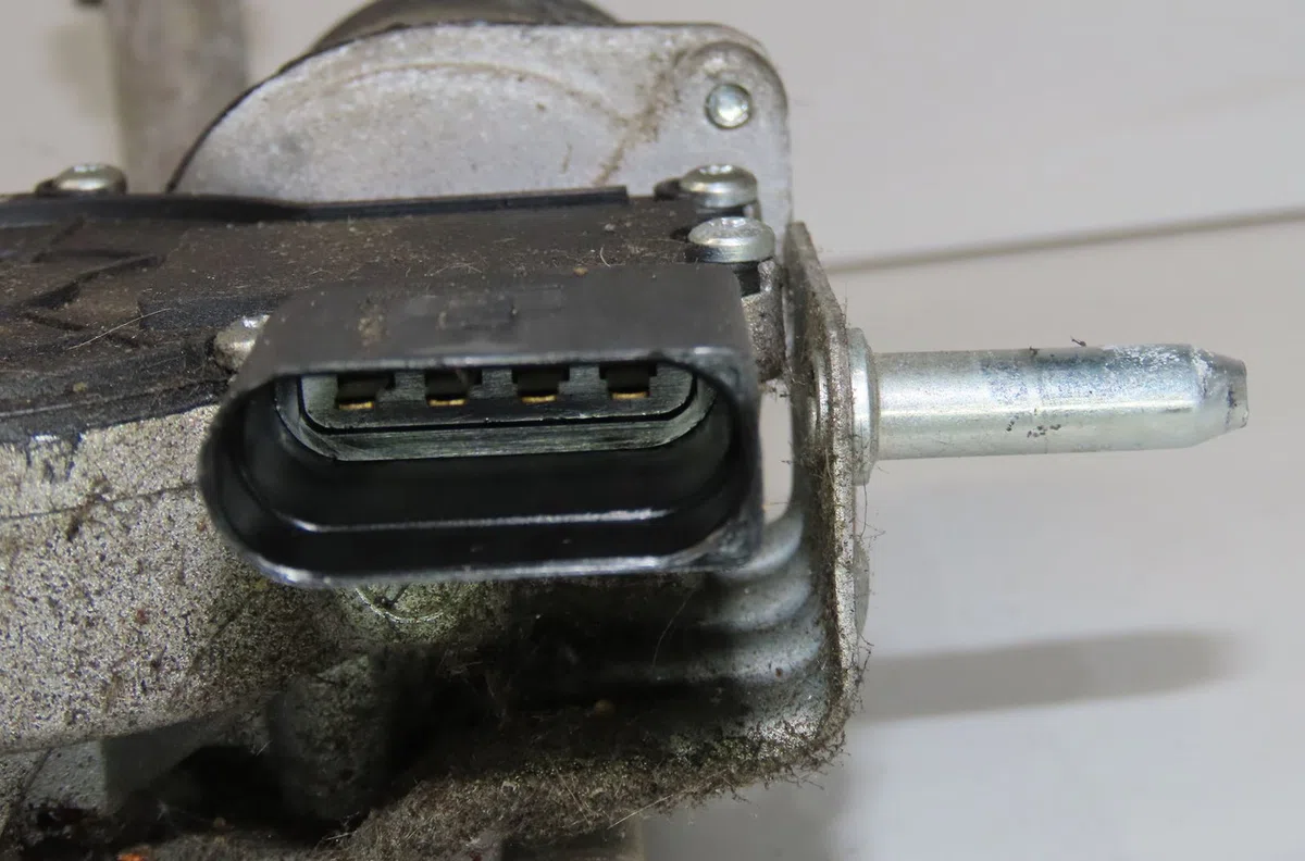 Moteur essuie-glace avant Volkswagen POLO V (6R1, 6C1) 1.4 tdi (2014) 5 portes occasion