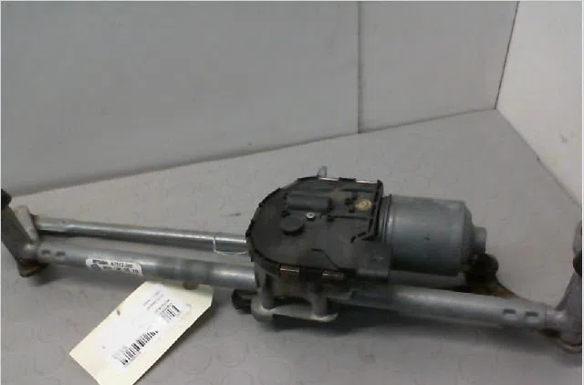 Moteur essuie-glace avant VOLKSWAGEN SIROCCO II Phase 1 07-1981--07-1988 occasion