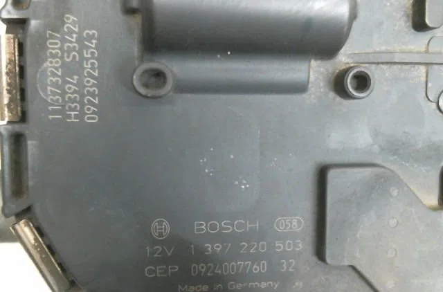 Moteur essuie-glace avant Volkswagen TOURAN (1T1, 1T2) 2.0 tdi 16v (2003-2010) 5 portes occasion