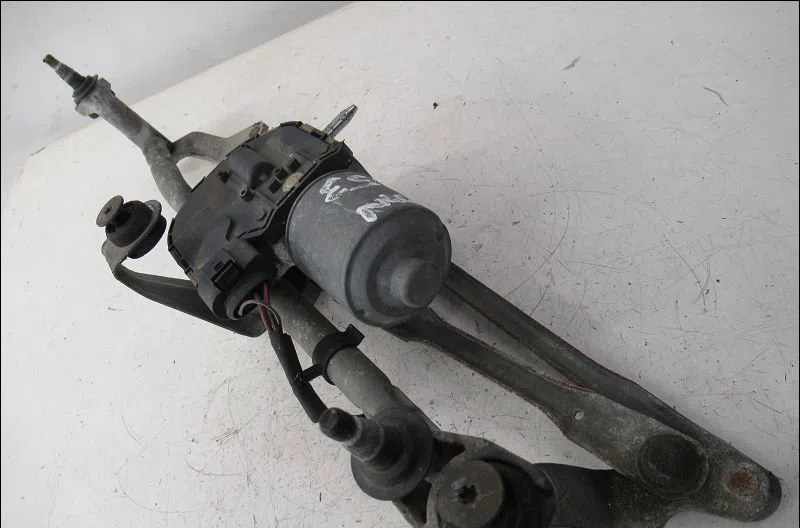 Moteur essuie-glace avant VOLKSWAGEN TOURAN I  1.9 TDI 105ch occasion