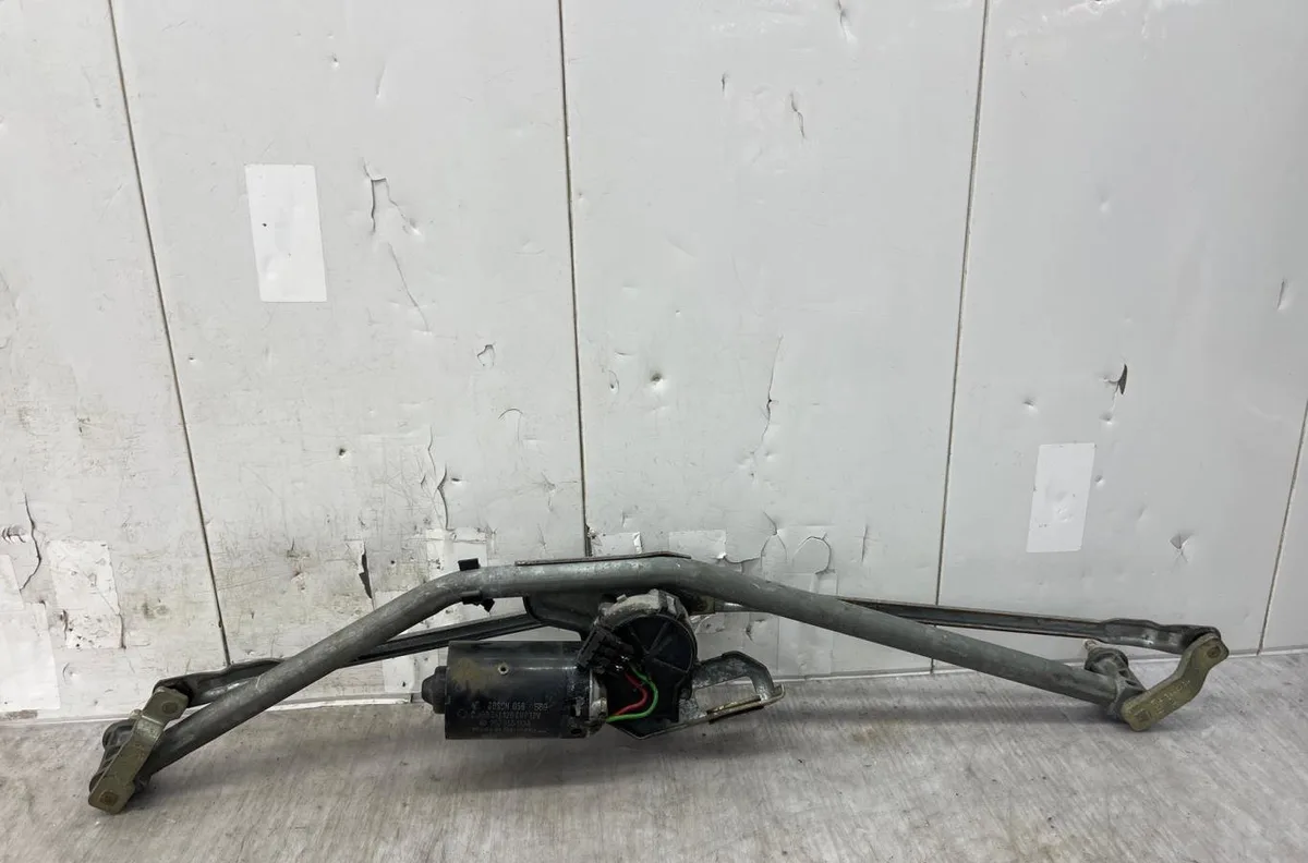 Moteur essuie-glace avant VOLKSWAGEN TRANSPORTER 4 PHASE 1 occasion