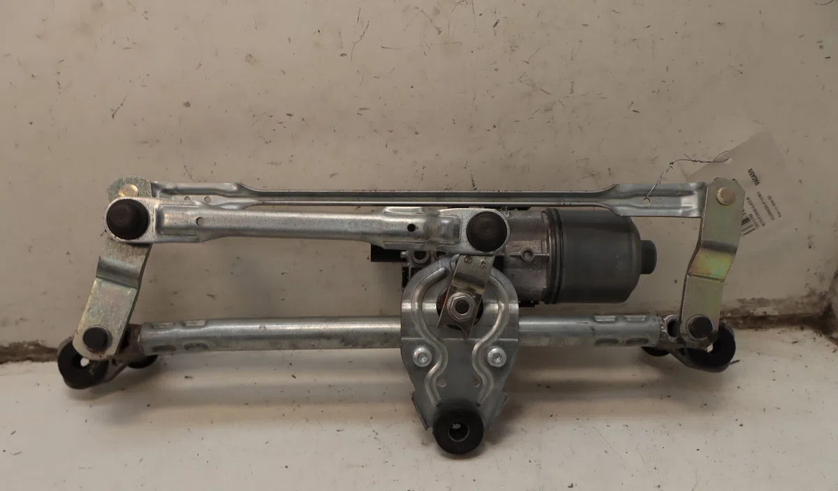 Moteur essuie-glace avant Volkswagen UP! (121, 122, BL1, BL2, BL3, 123) 1.0 (2011-2020) occasion