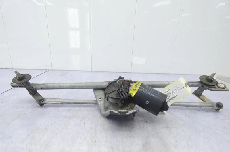 Moteur essuie-glace avant VOLKSWAGEN VENTO occasion