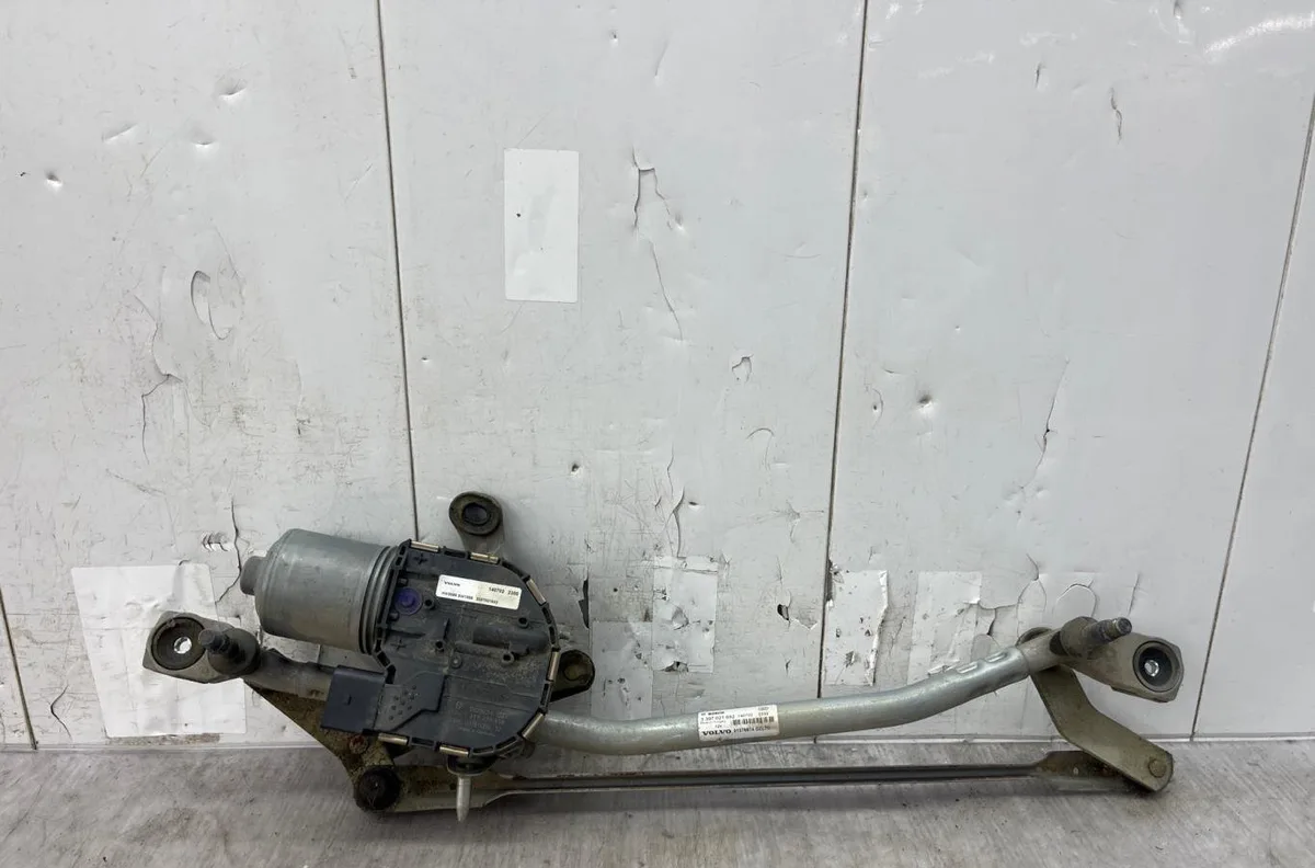 Moteur essuie-glace avant VOLVO V 40 2 PHASE 1 BREAK occasion