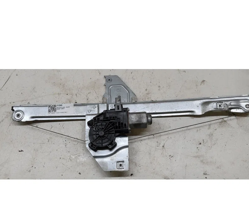 MOTEUR LEVE-GLACE AVANT DROIT PEUGEOT PARTNER 9802389180