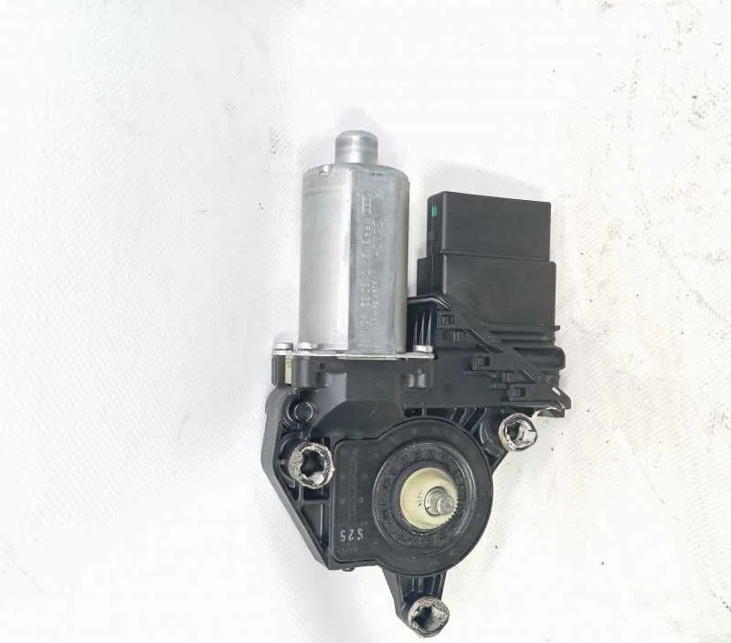 MOTEUR LEVE-GLACE AVANT GAUCHE VOLKSWAGEN GOLF V 1K0959701LZ1D
