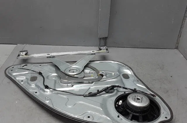 Moteur leve-vitre ard Ford FOCUS C-MAX (DM2) 1.6 tdci (2003-2007) occasion
