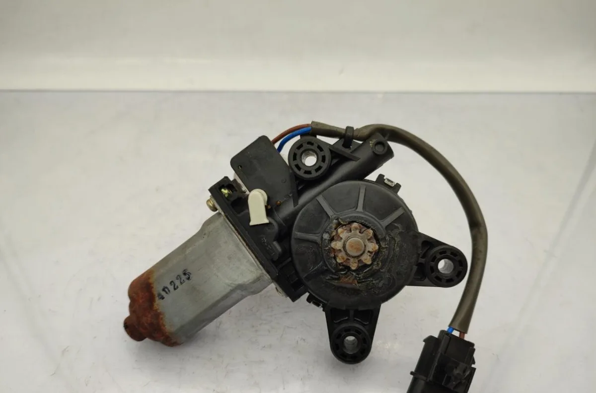 Moteur leve-vitre ard HYUNDAI SANTA FE 1 occasion