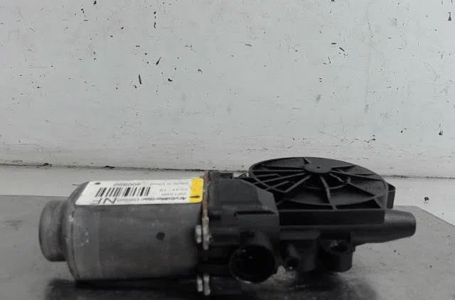 Moteur leve-vitre ard Hyundai SONATA V (NF) 2.0 crdi (2006-2010) occasion