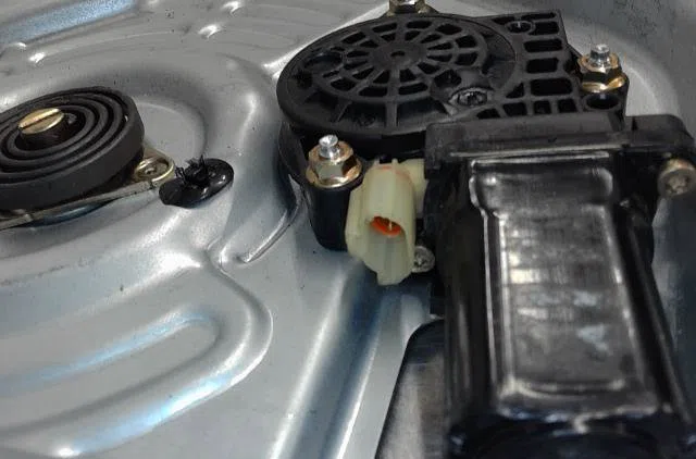 Moteur leve-vitre ard Hyundai TUCSON (JM) 2.0 crdi traction intégrale (2004-2010) occasion