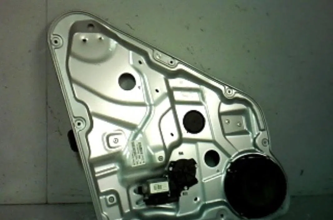 Moteur leve-vitre ard Kia CEE'D 3-5 portes (ED) 1.6 crdi 115 (2006-2012) occasion