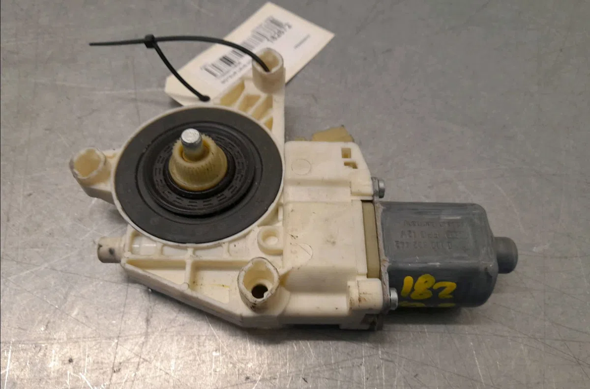 Moteur leve-vitre ard Mercedes-benz CLASSE C T-Model (S204) C 220 cdi (204.208) (2007-2008) occasion