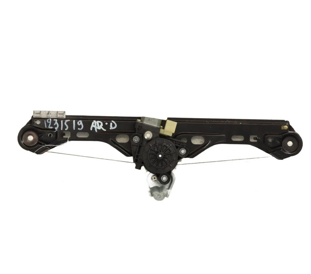 Moteur leve-vitre ard Mercedes-benz CLASSE C (W203) C 200 cdi (203.004) (2000-2003) occasion