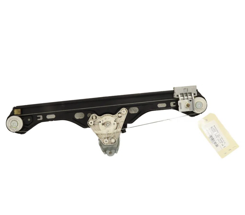 Moteur leve-vitre ard Mercedes-benz CLASSE C (W203) C 200 cdi (203.004) (2000-2003) occasion