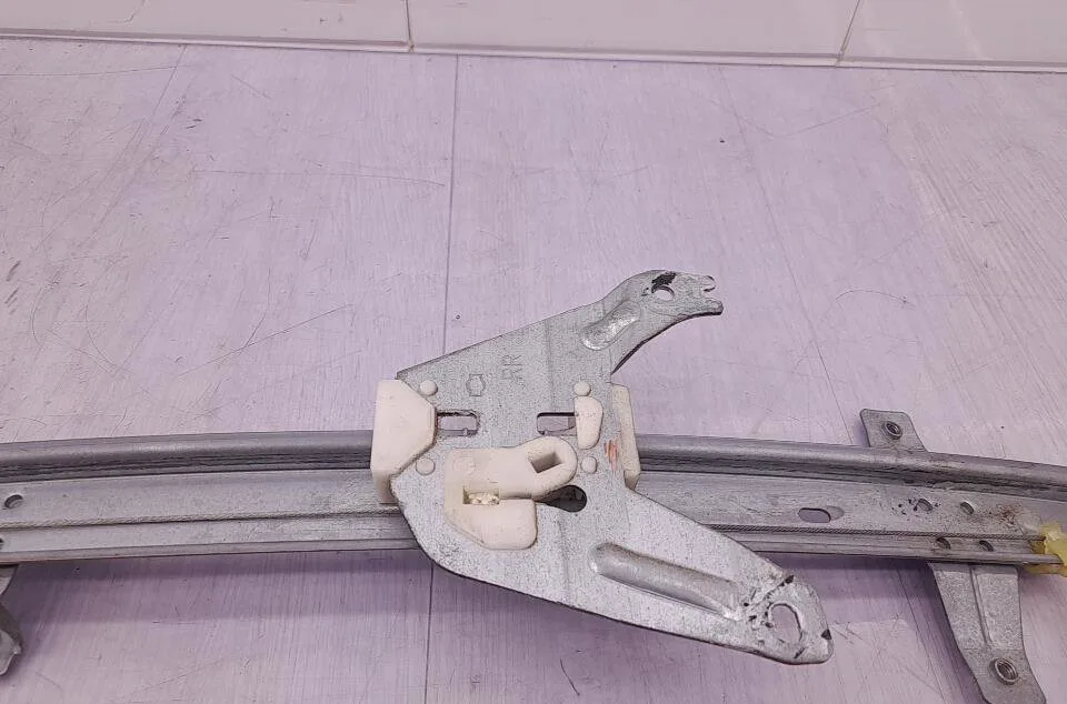 Moteur leve-vitre ard NISSAN PRIMERA 2 PHASE 1 BREAK occasion