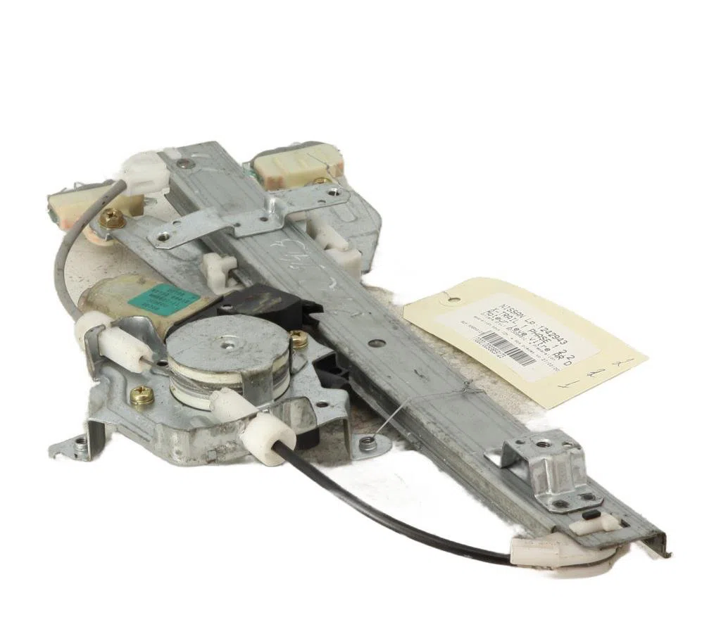 Moteur leve-vitre ard Nissan X-TRAIL I (T30) 2.2 di 4x4 (2001-2005) occasion