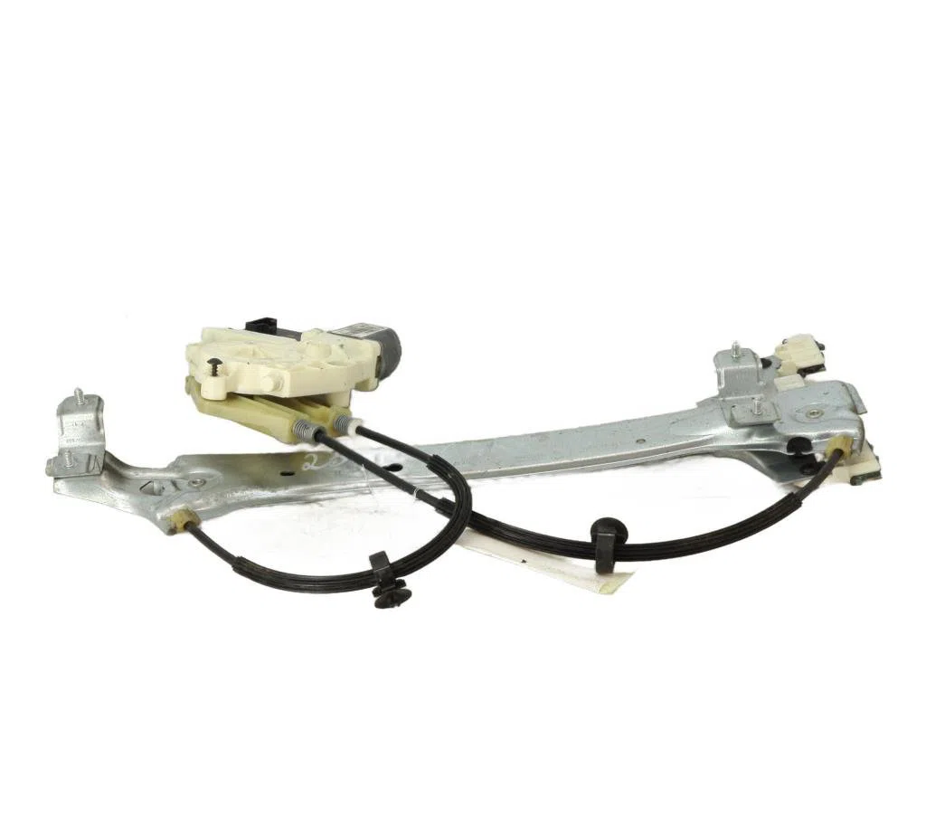 Moteur leve-vitre ard Renault MEGANE III 3-5 portes (BZ0-1_, B3_) 1.9 dci (bz0n, bz0j) (2008) occasion