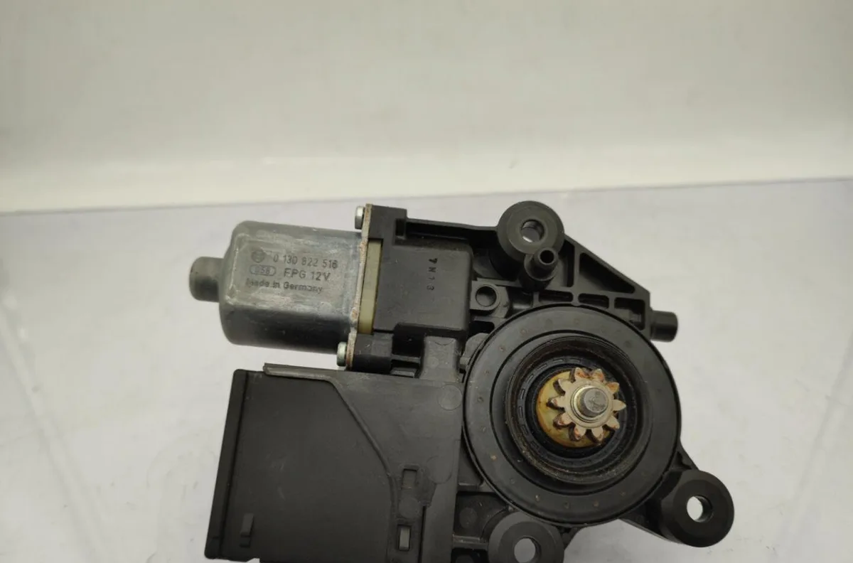 Moteur leve-vitre ard RENAULT SCENIC 3 PHASE 1 occasion