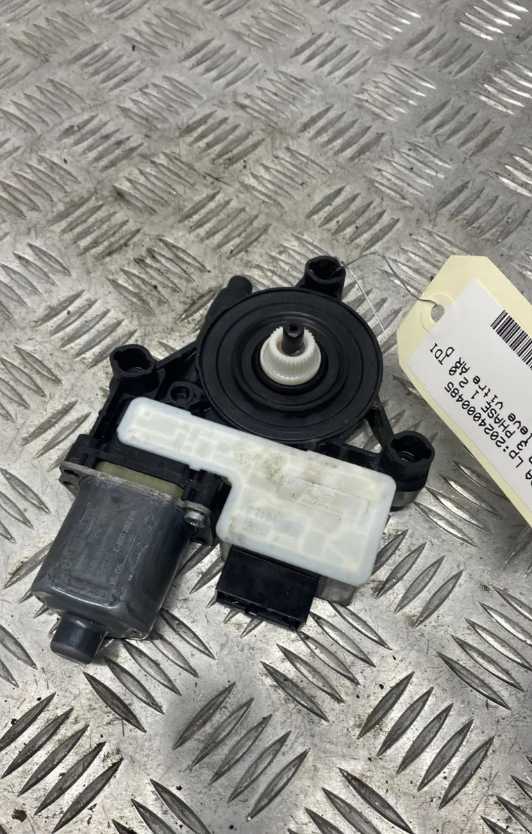 Moteur leve-vitre ard SKODA SUPERB 3 PHASE 1 occasion