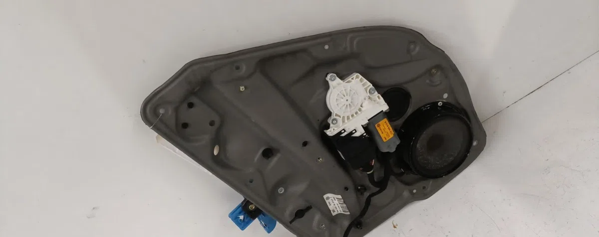 Moteur leve-vitre ard Volkswagen GOLF IV (1J1) 1.9 tdi (1997-2004) occasion