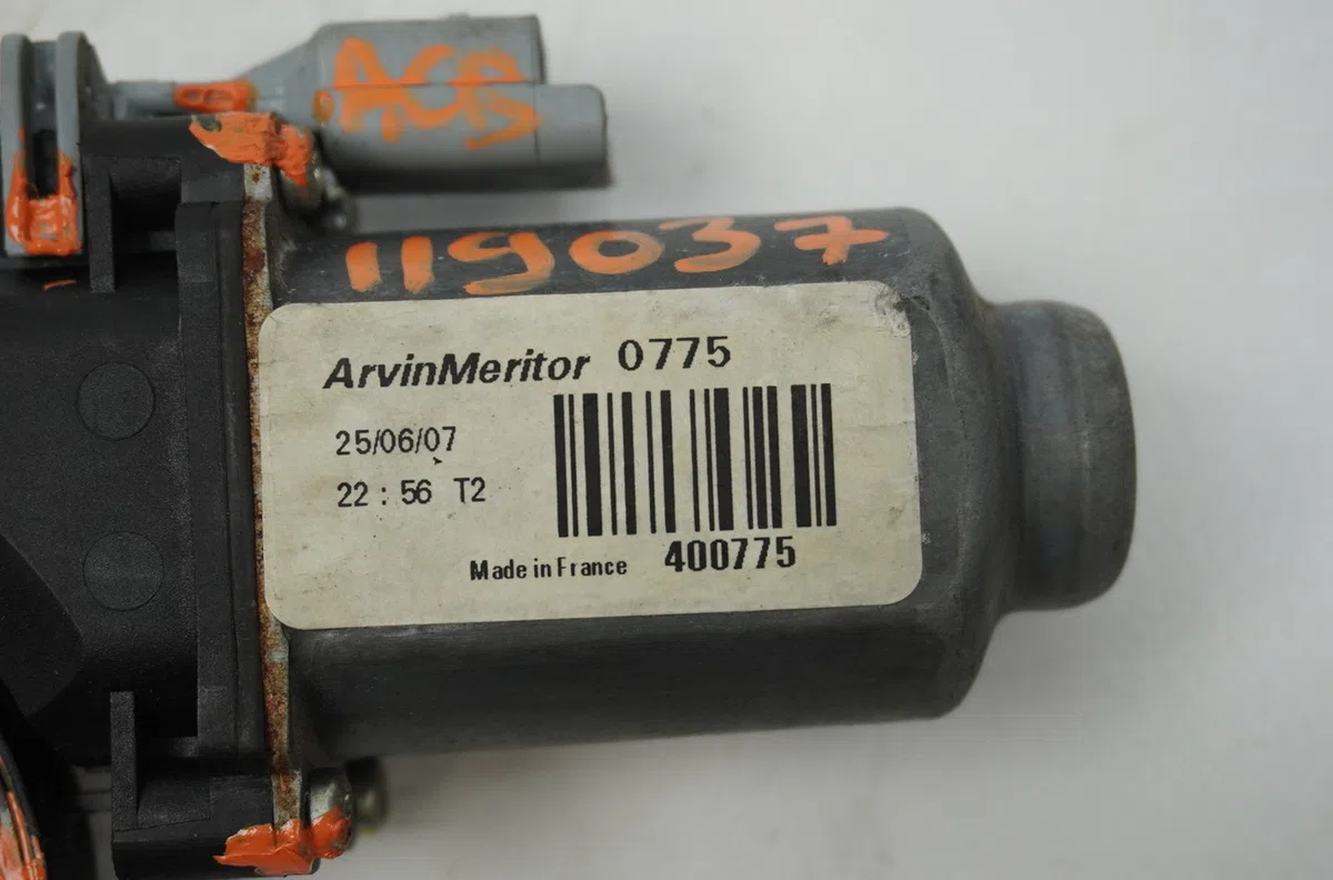 Moteur leve-vitre arg Citroën XSARA (N1) 1.8 i (1997-2000) occasion
