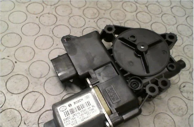 Moteur leve-vitre arg Hyundai I30 Break (FD) 1.6 crdi (2008-2012) occasion