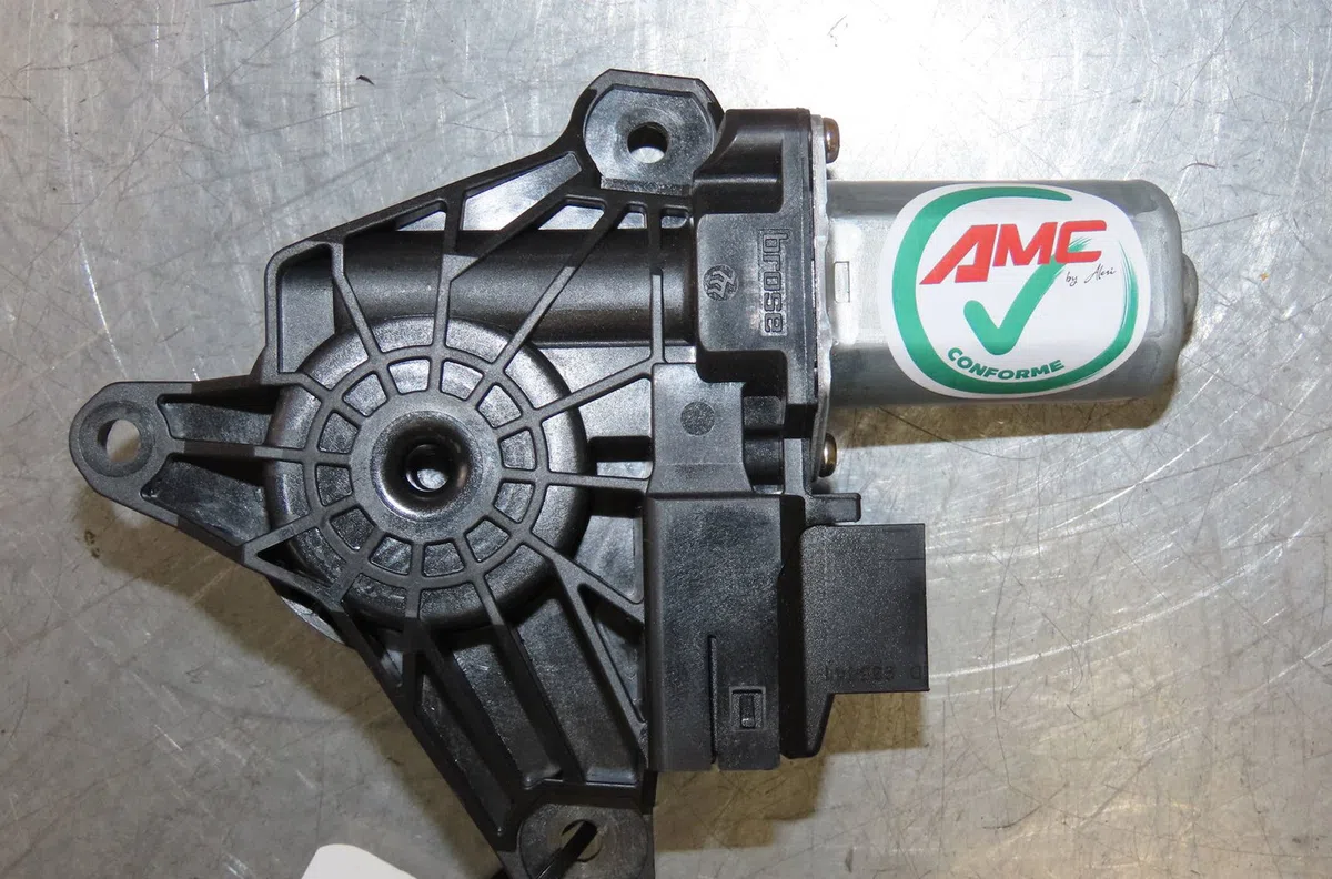 Moteur leve-vitre arg Mercedes-benz CLASSE A (W176) A 160 (176.041) (2015-2018) occasion