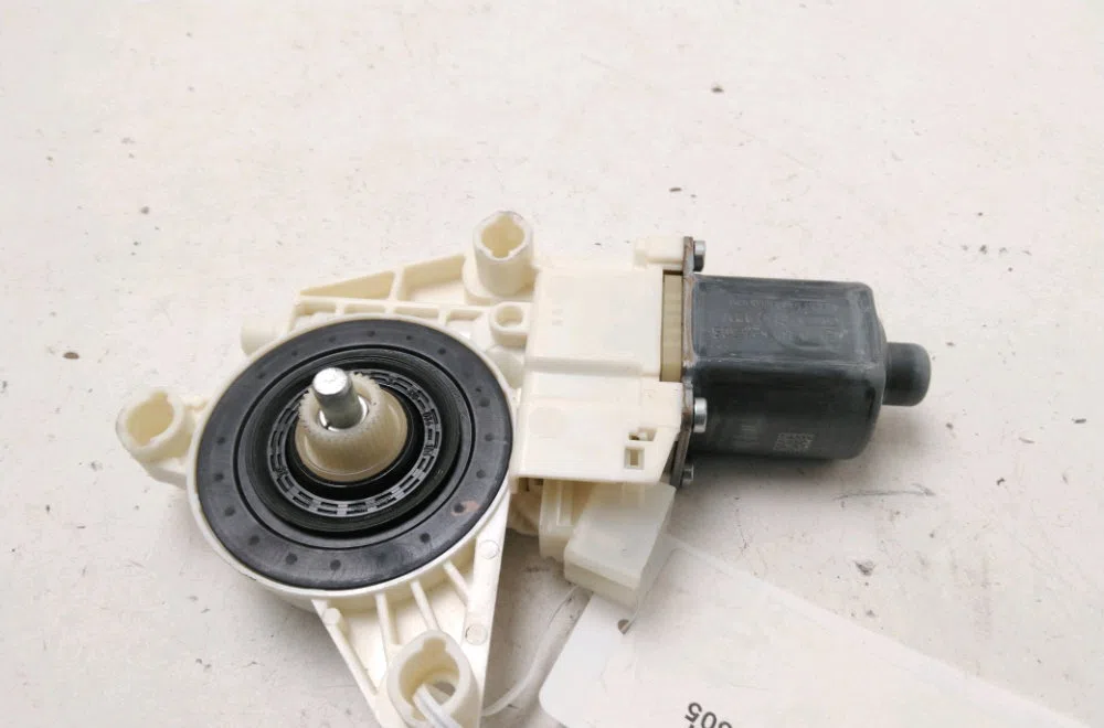 Moteur leve-vitre arg Mercedes-benz CLASSE E T-Model (S212) E 220 cdi - bluetec (212.202, 212.201) (2009-2016) occasion