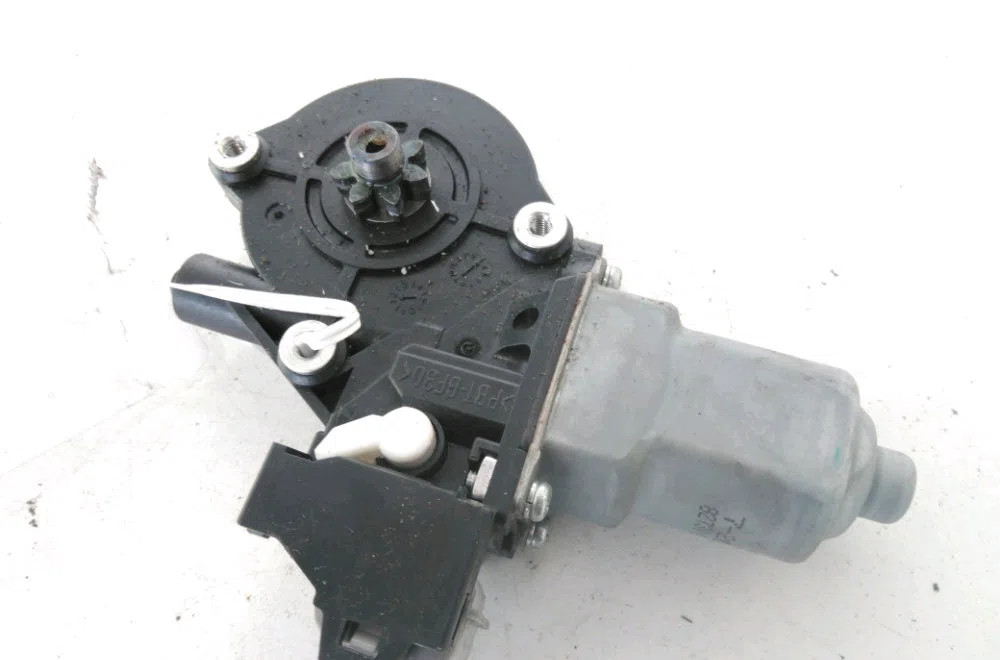 Moteur leve-vitre arg Nissan JUKE (F15) 1.5 dci (2010) 5 portes occasion
